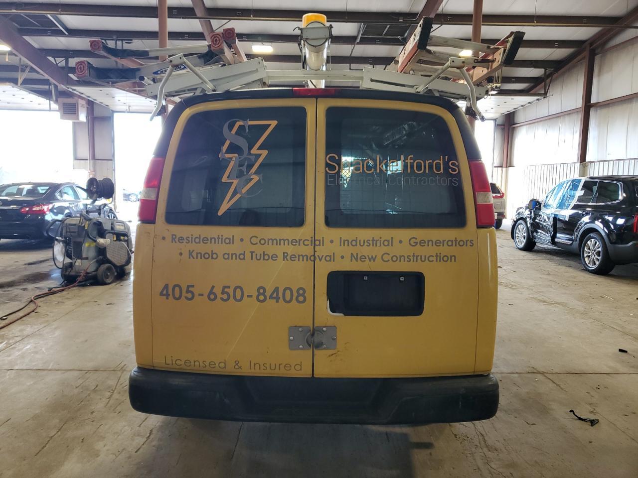 2008 Chevrolet Express G2500 VIN: 1GCGG25C681217583 Lot: 70253905