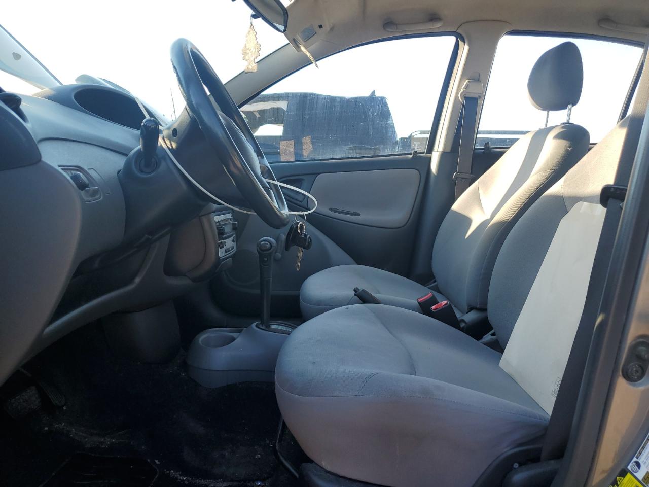 2005 Toyota Echo VIN: JTDBT123550385804 Lot: 69915975