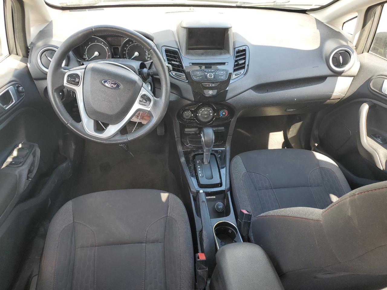 2015 Ford Fiesta Se VIN: 3FADP4BJ8FM117394 Lot: 70013925