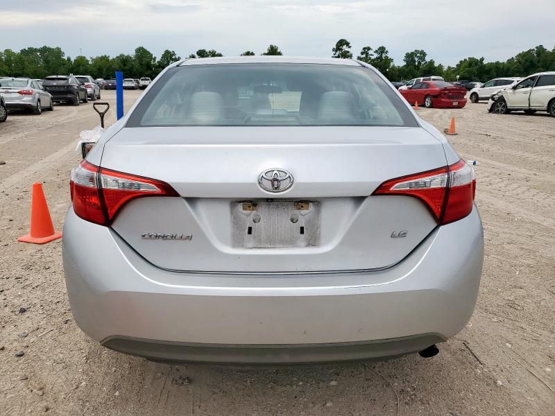 Седаны TOYOTA COROLLA 2016 Серебристый