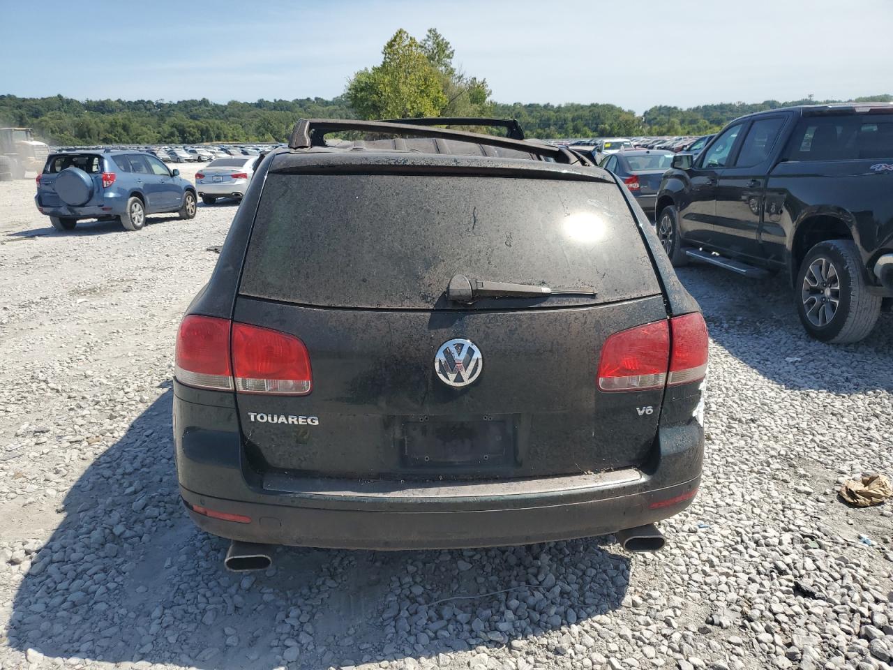 2005 Volkswagen Touareg 3.2 VIN: WVGLG77L45D057637 Lot: 70389755