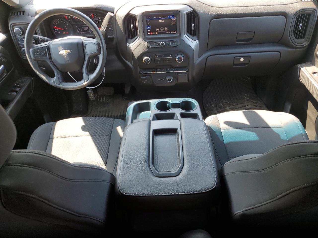 2021 Chevrolet Silverado K1500 Custom VIN: 1GCRYBEK6MZ294060 Lot: 65601905