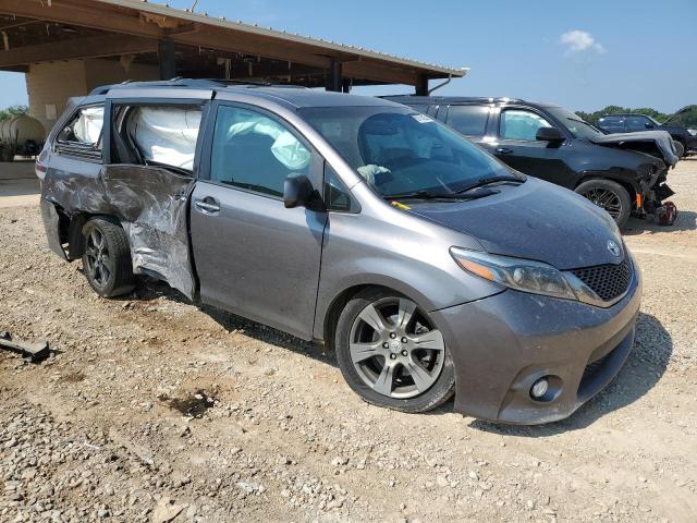  TOYOTA SIENNA 2017 Серый