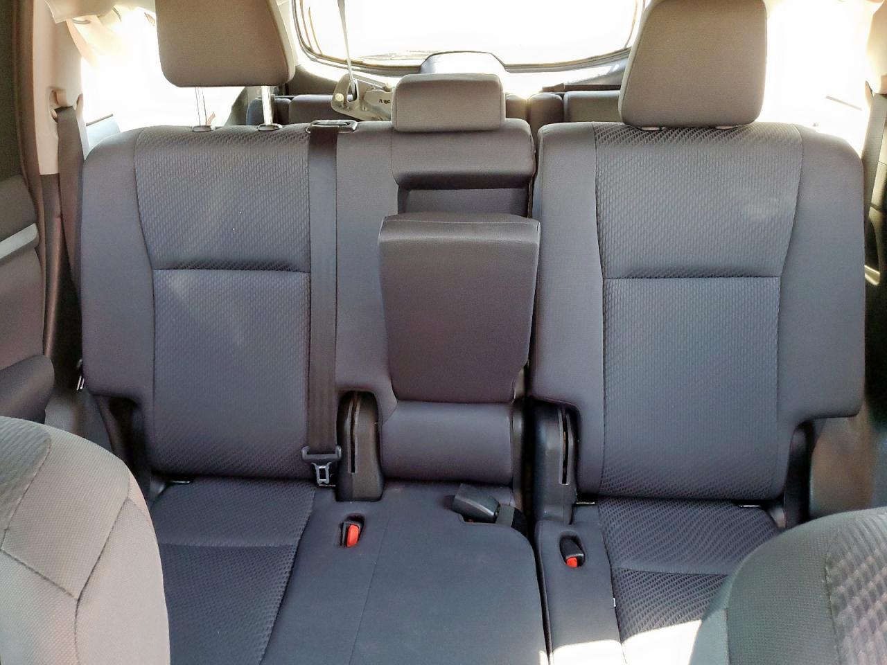 2019 Toyota Highlander Le VIN: 5TDZZRFH1KS367374 Lot: 70173895