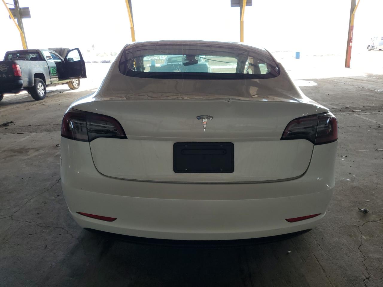2023 Tesla Model 3 VIN: 5YJ3E1EA4PF620982 Lot: 70470105