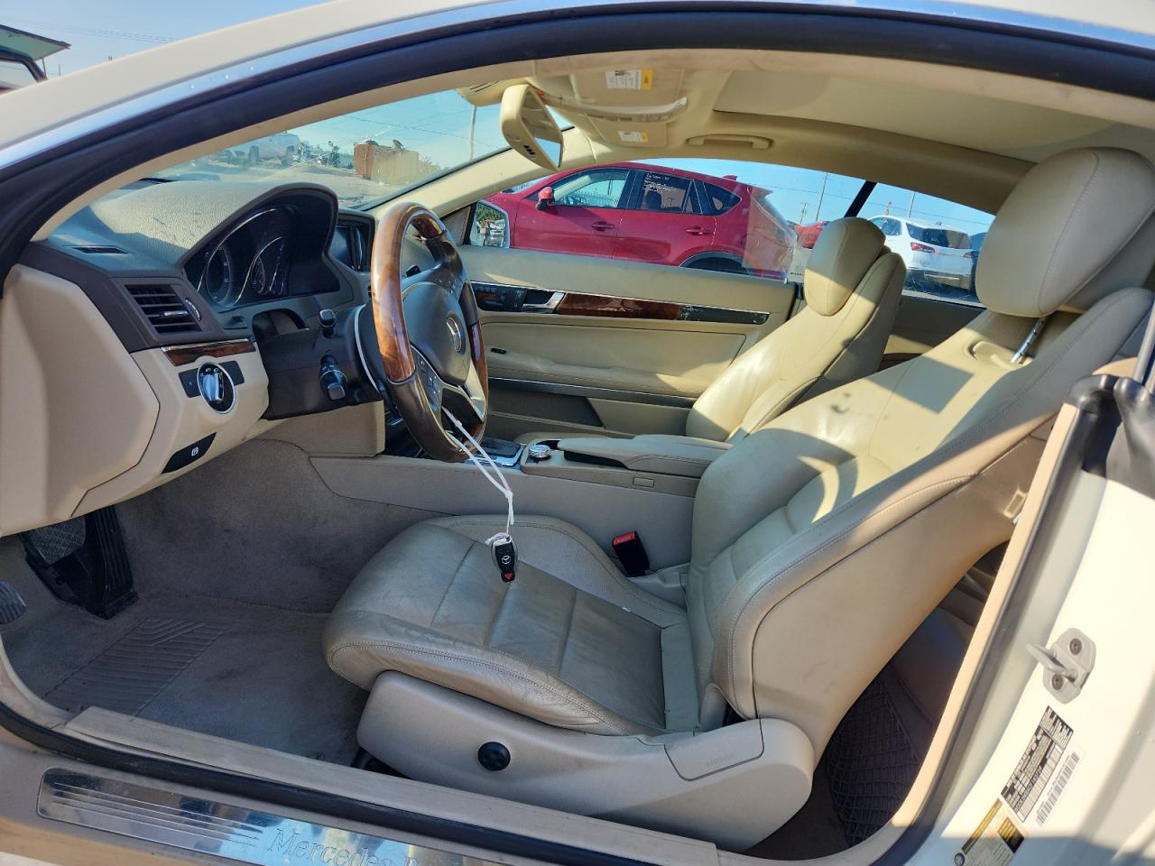 2012 Mercedes-Benz E 350 VIN: WDDKJ5KBXCF143739 Lot: 67462345