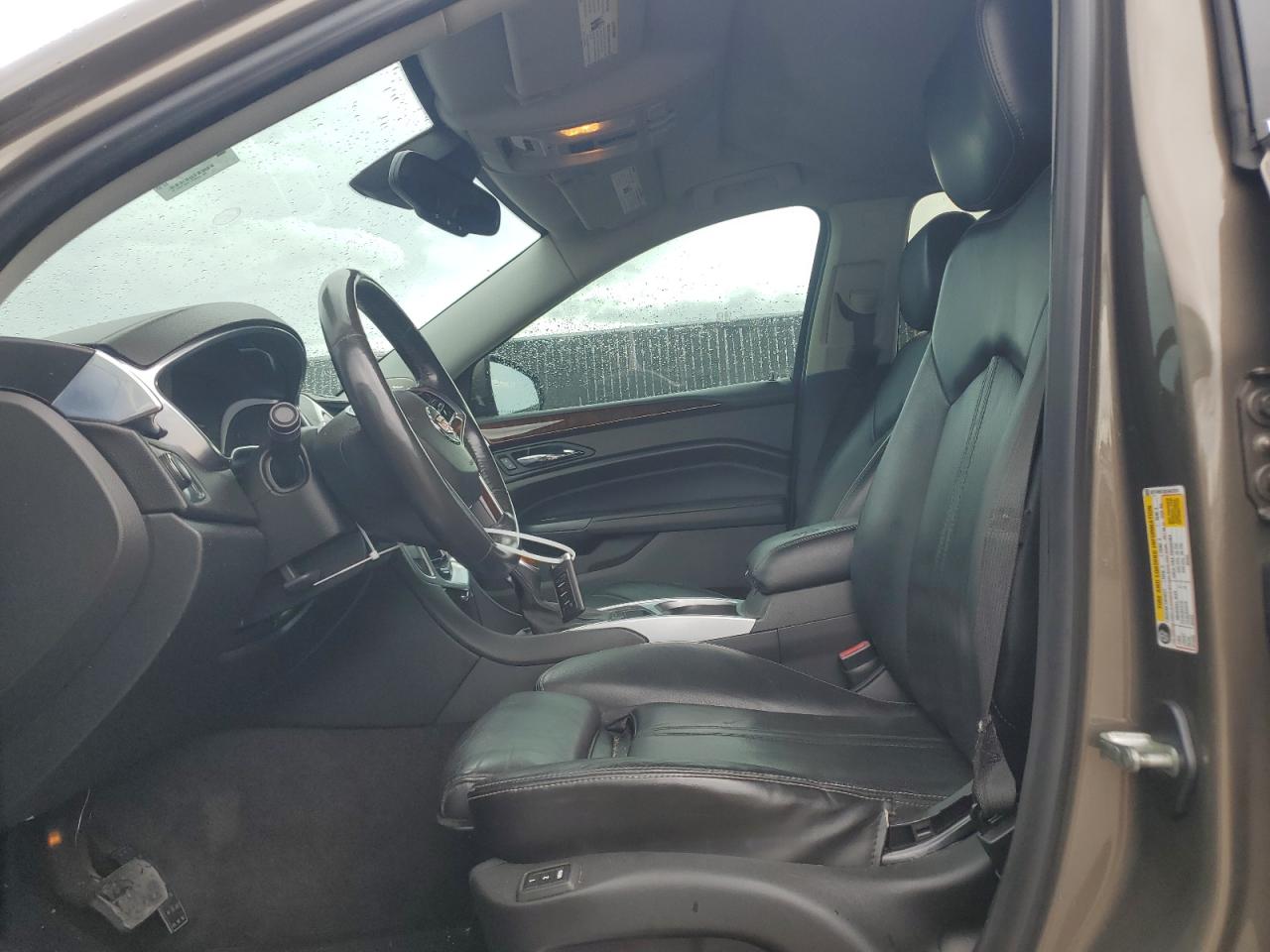 2014 Cadillac Srx Luxury Collection VIN: 3GYFNBE33ES647674 Lot: 70268005