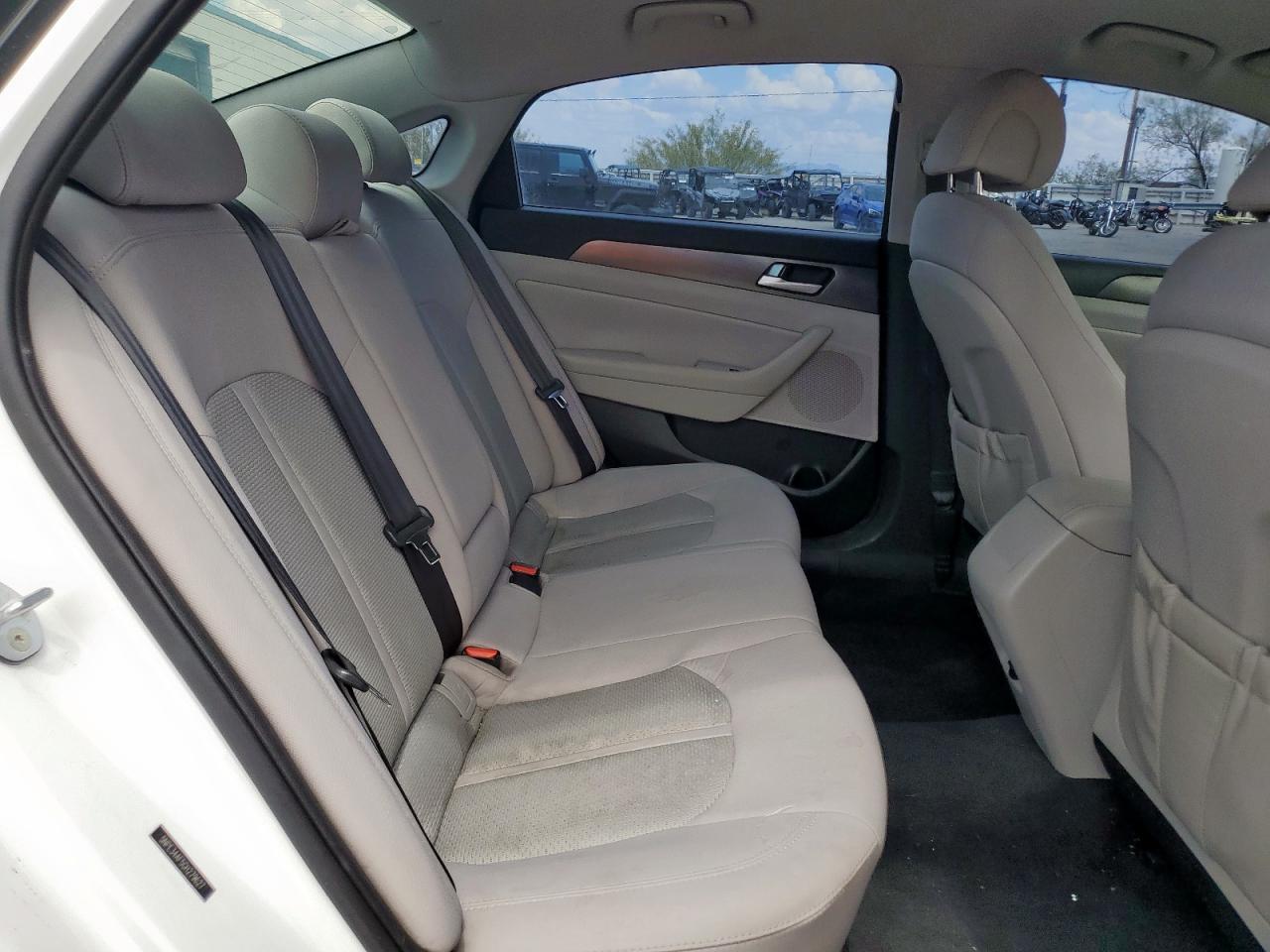 2016 Hyundai Sonata Sport VIN: 5NPE34AF5GH279627 Lot: 70281835