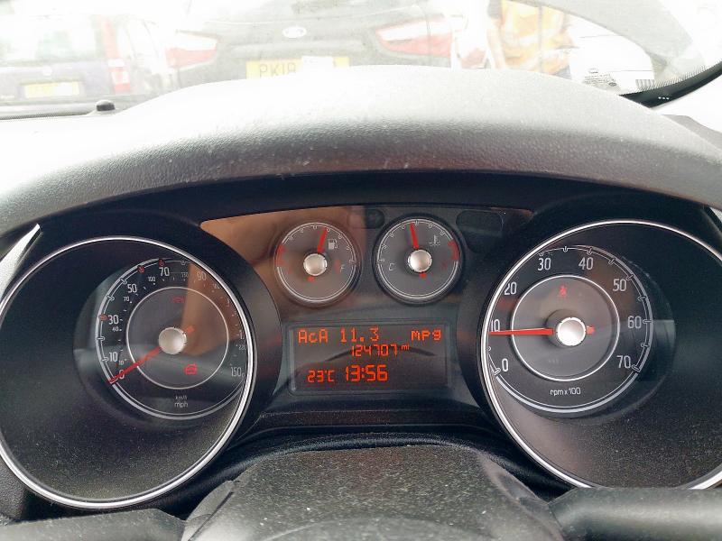 2012 FIAT PUNTO GBT