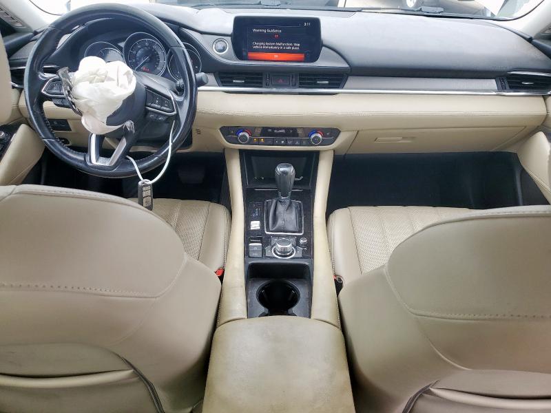  MAZDA 6 2018 Серебристый