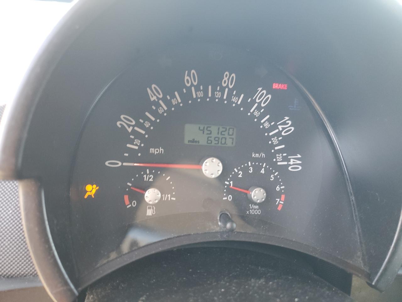 2004 Volkswagen New Beetle Gl VIN: 3VWBK31C54M411312 Lot: 69091595