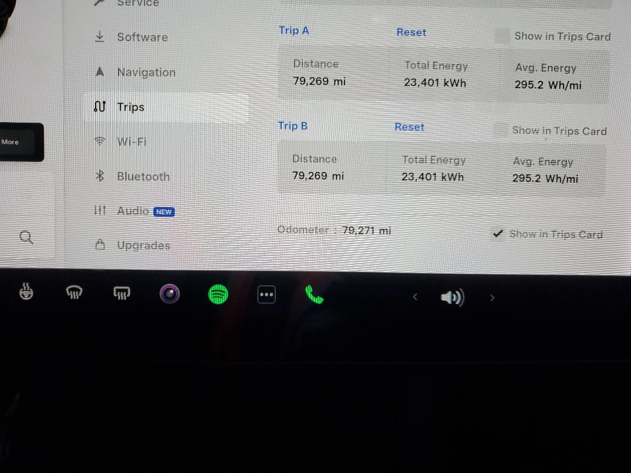 2022 Tesla Model Y VIN: 7SAYGAEE6NF323926 Lot: 67656215