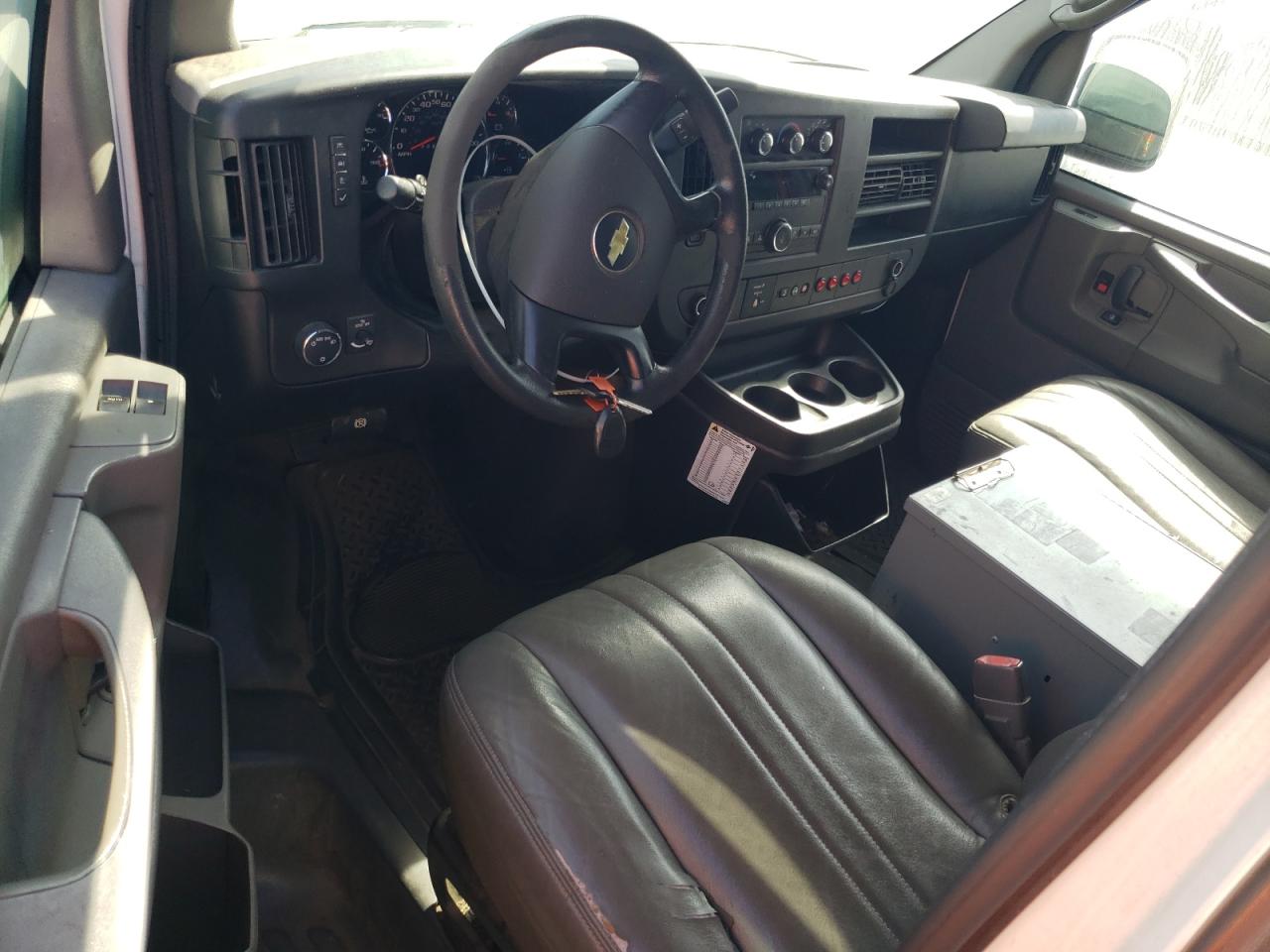 2014 Chevrolet Express G2500 VIN: 1GCWGFCB9E1132696 Lot: 43140865