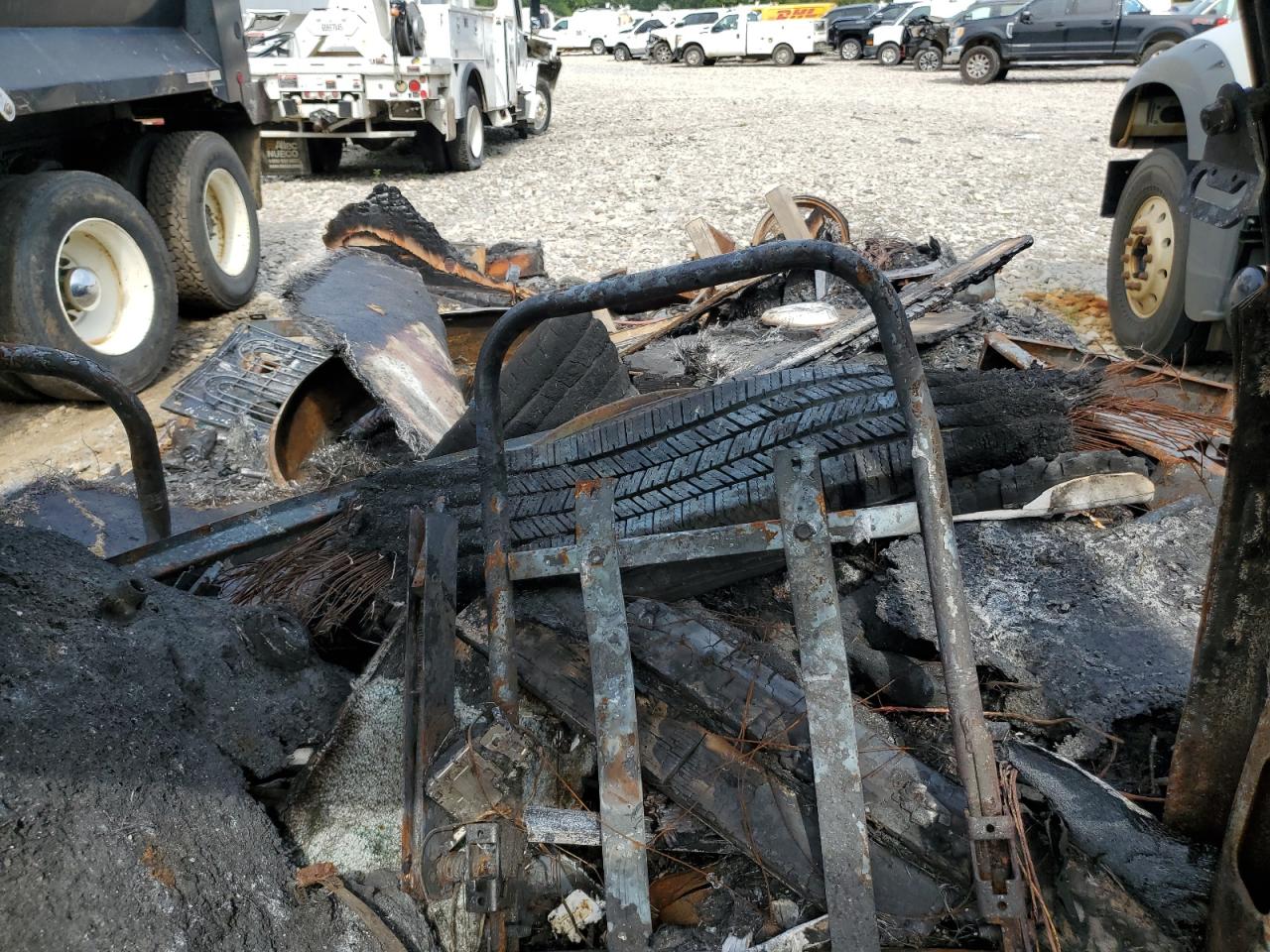 1999 Ford Econoline E350 Super Duty Cutaway Van Rv VIN: 1FDWE30S8XHB98770 Lot: 64258775