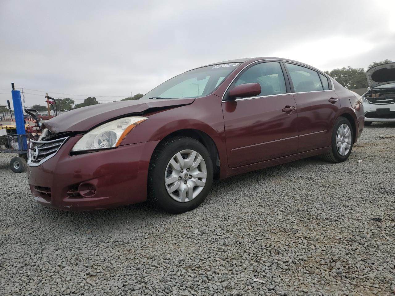 2011 Nissan Altima Base brown null gas 1N4AL2AP1BC155473 photo #1