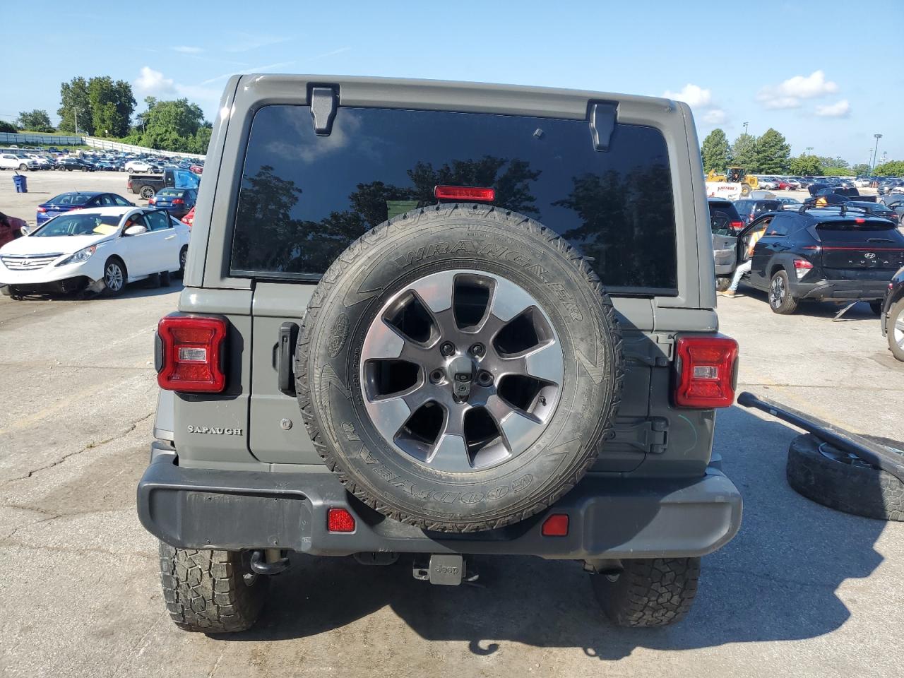 2019 Jeep Wrangler Unlimited Sahara VIN: 1C4HJXEN7KW526185 Lot: 68697485