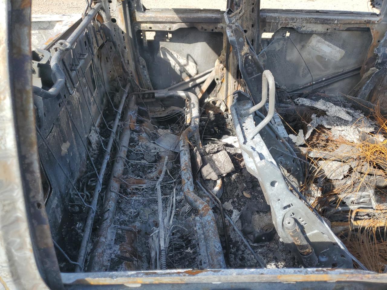 2016 Ram 1500 St VIN: 1C6RR7FG9GS327755 Lot: 67130055