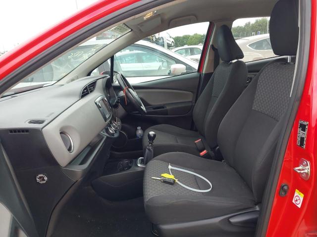 2015 TOYOTA YARIS ICON
