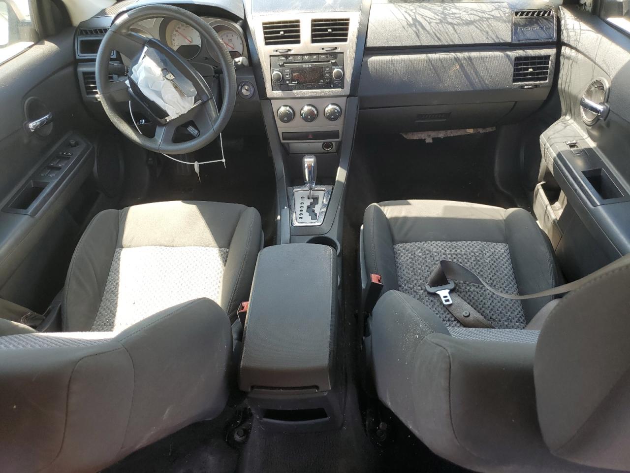 2009 Dodge Avenger Se VIN: 1B3LC46B09N566620 Lot: 70295615