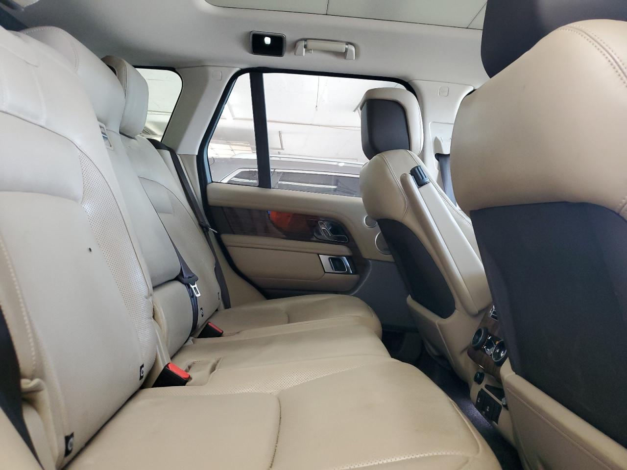 SALGS2SV2JA389922 2018 Land Rover Range Rover Hse