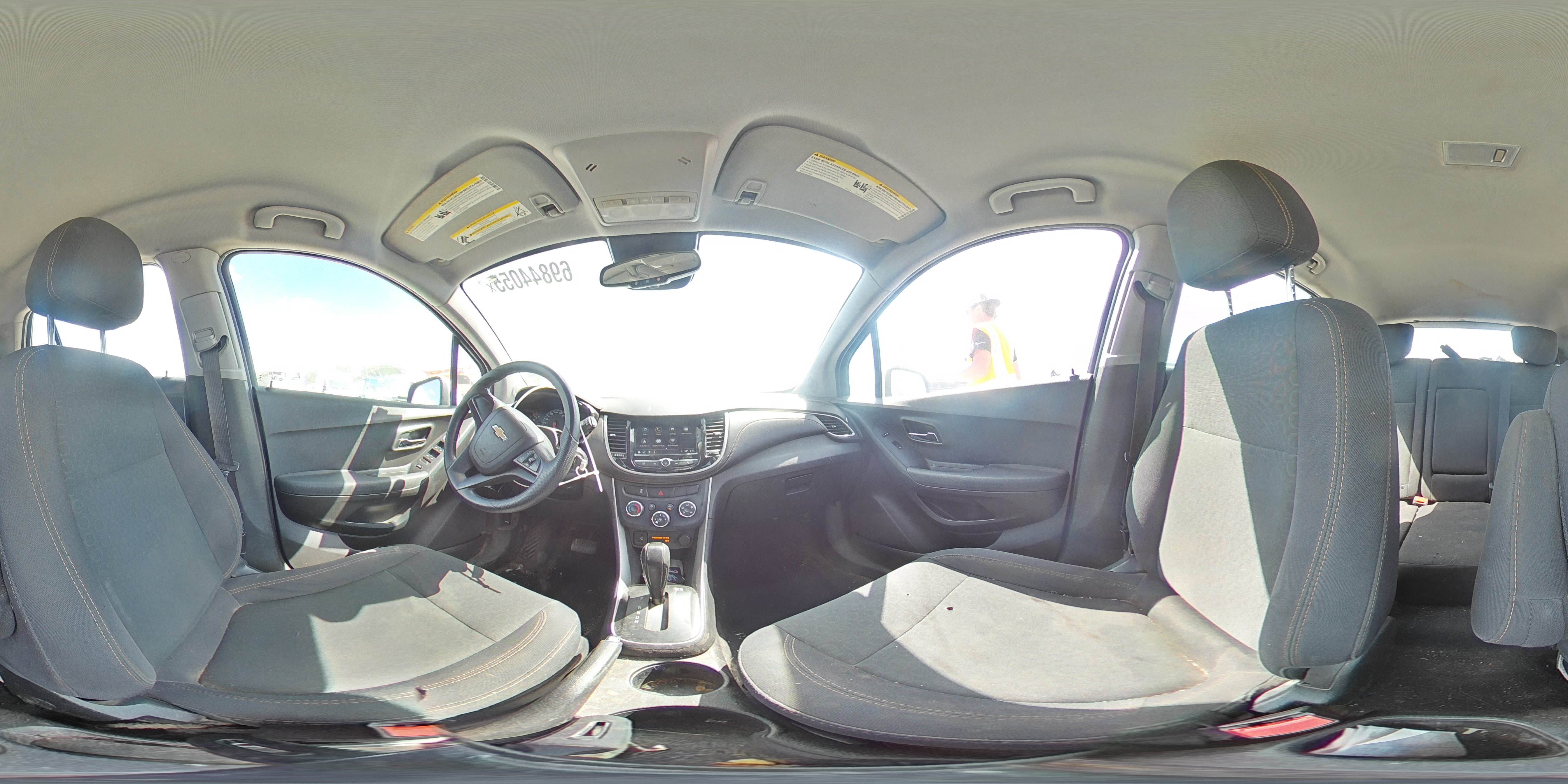 2018 Chevrolet Trax Ls VIN: 3GNCJNSB5JL406048 Lot: 69844055