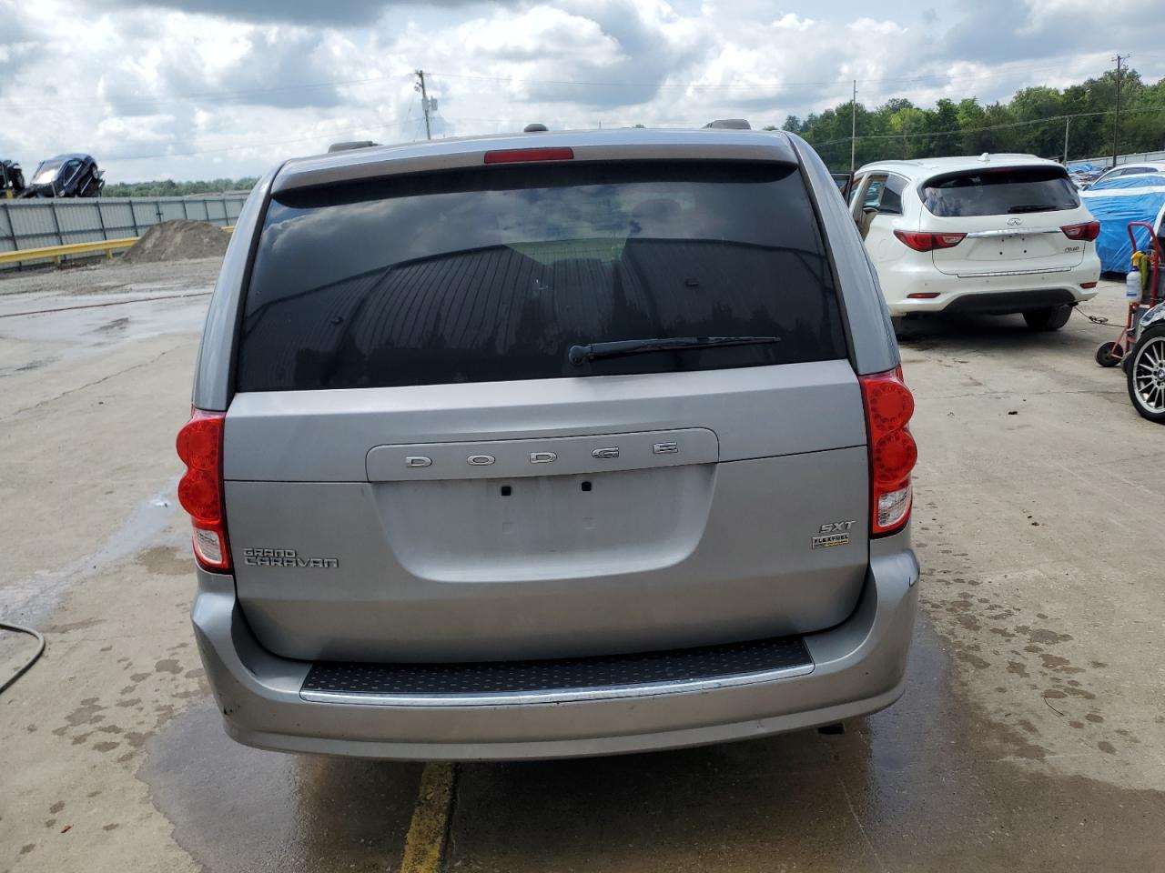 2016 Dodge Grand Caravan Sxt VIN: 2C4RDGCG3GR375541 Lot: 68449155