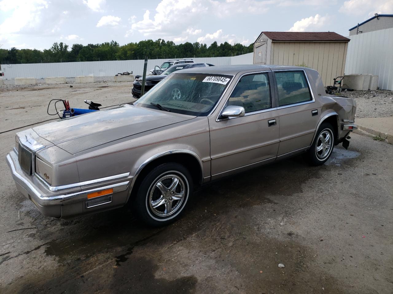 CHRYSLER NEW YORKER 1988. Lot# 68709845. VIN 1C3BU463XJD215244. Photo 1