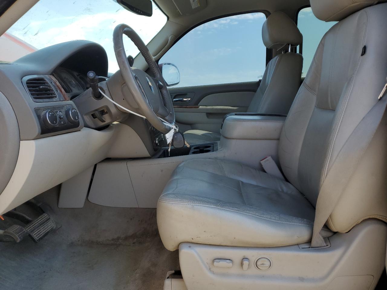 2011 Chevrolet Tahoe K1500 Lt VIN: 1GNSKBE00BR162983 Lot: 69646955