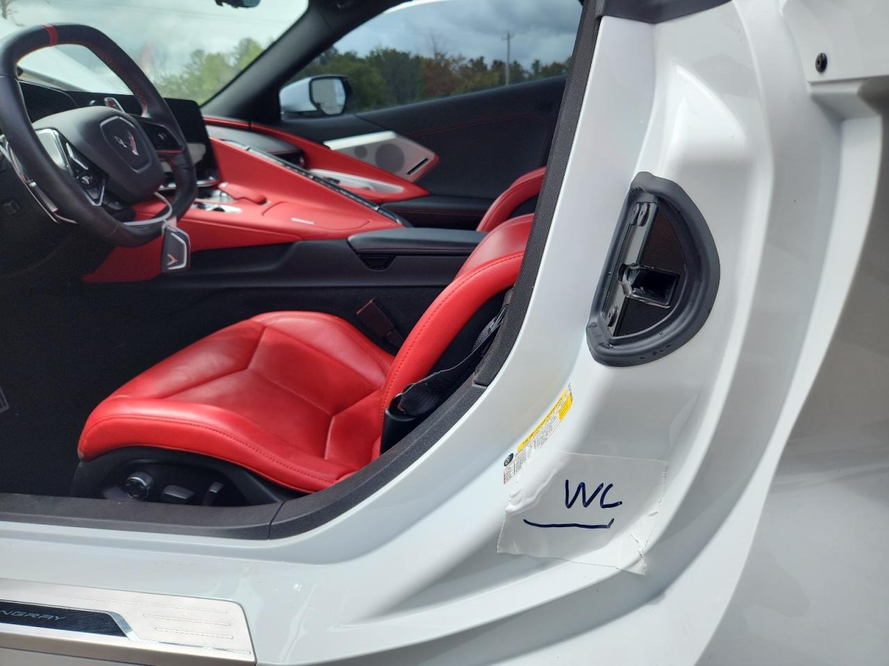 2021 Chevrolet Corvette Stingray 2Lt VIN: 1G1YB2D46M5107030 Lot: 69107125