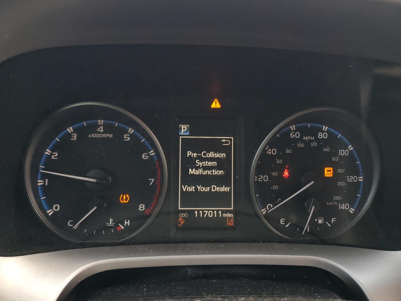 2017 Toyota Rav4 Xle VIN: JTMRFREV0HD210696 Lot: 68541925