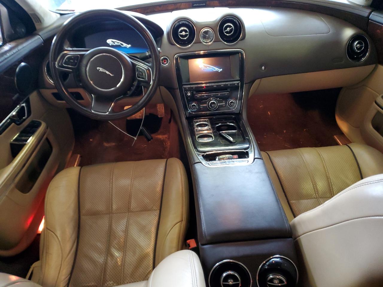 2015 Jaguar Xjl Portfolio VIN: SAJWA2GZ8F8V81024 Lot: 60737705