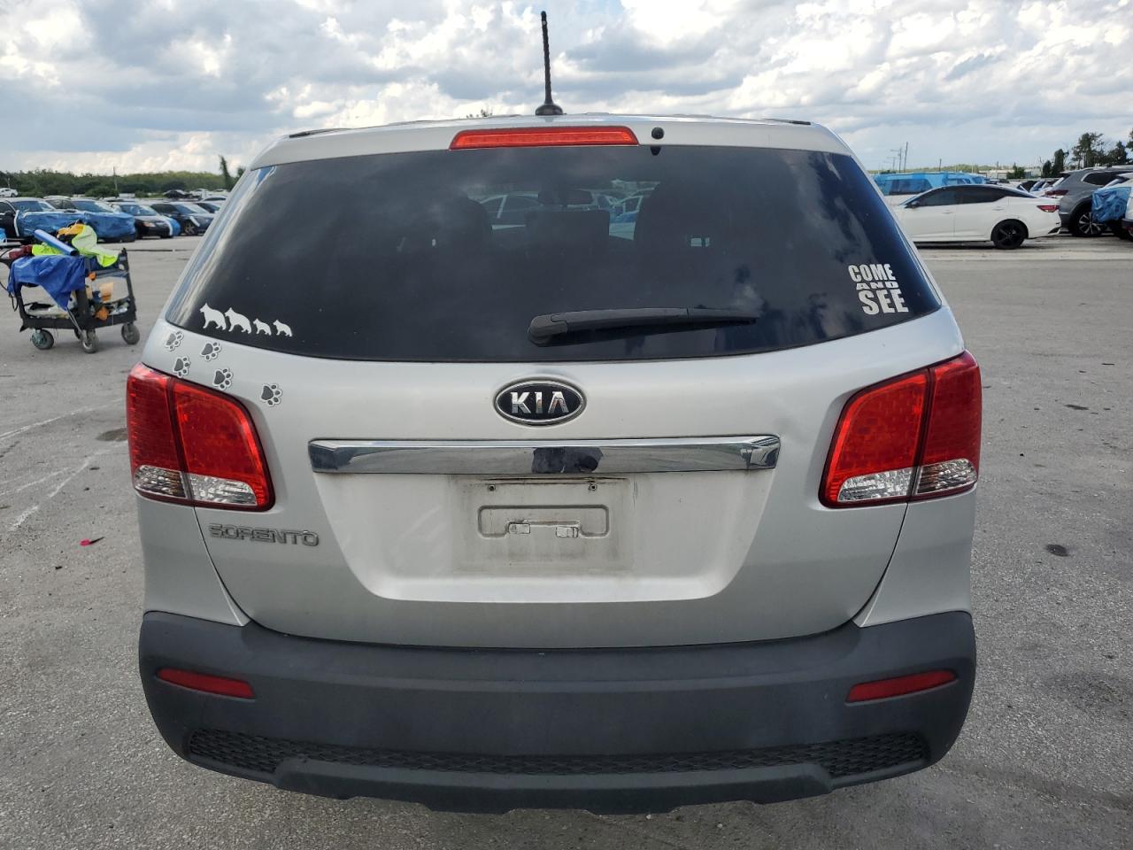 2013 Kia Sorento Lx VIN: 5XYKT3A15DG392773 Lot: 69376955