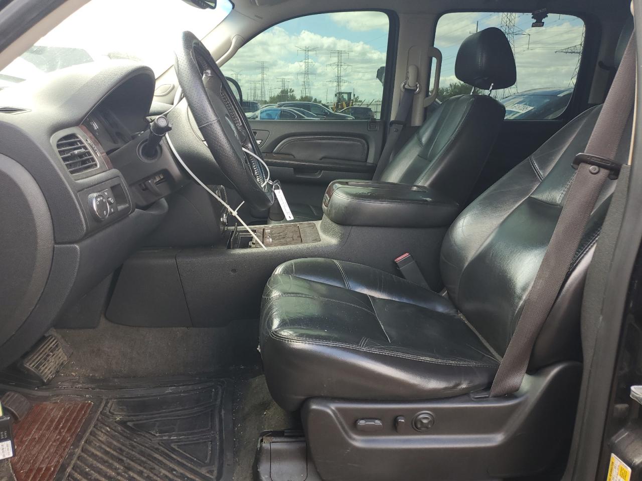 2007 GMC Yukon Xl Denali VIN: 1GKFK66857J204984 Lot: 69758205