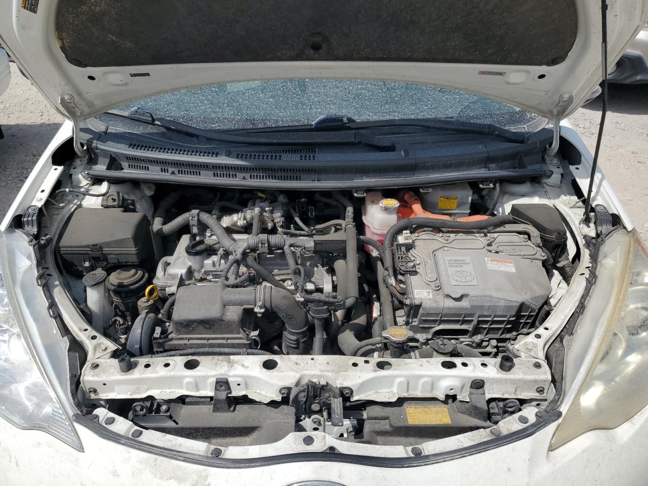 2013 Toyota Prius C VIN: JTDKDTB33D105127 Lot: 69022805