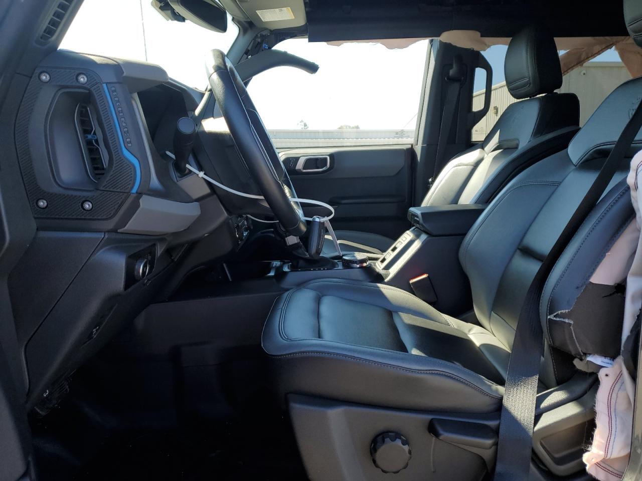 2024 Ford Bronco Black Diamond VIN: 1FMEE1BP6RLA09901 Lot: 70546205