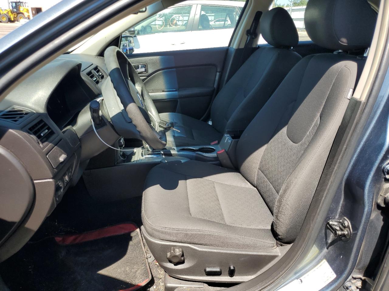 2011 Ford Fusion Se VIN: 3FAHP0HA6BR177432 Lot: 70413925