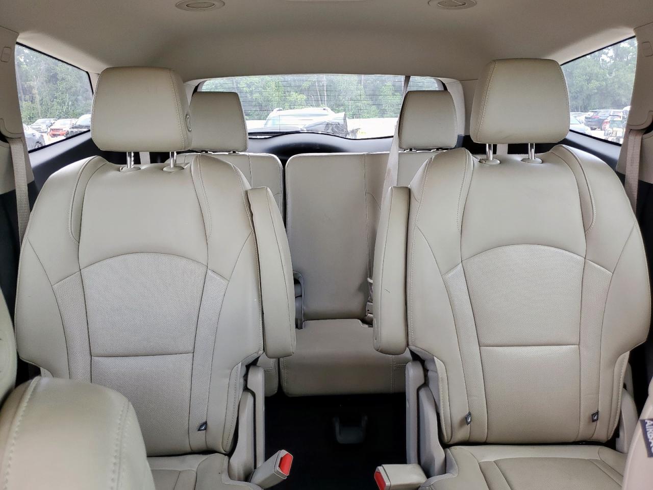 2018 Buick Enclave Essence VIN: 5GAERBKW1JJ149801 Lot: 70489495