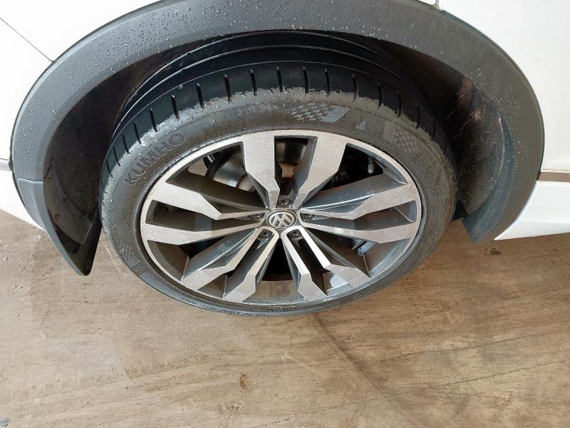 2019 VOLKSWAGEN TIGUAN R-LINE TECH TDI 2.0 TDI 150 R-LINE TECH 5DR