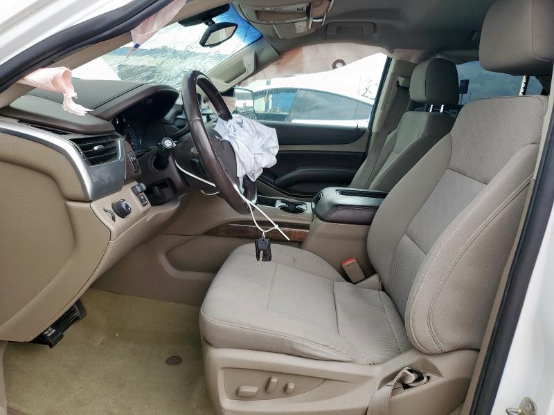  CHEVROLET SUBURBAN 2016 Белы