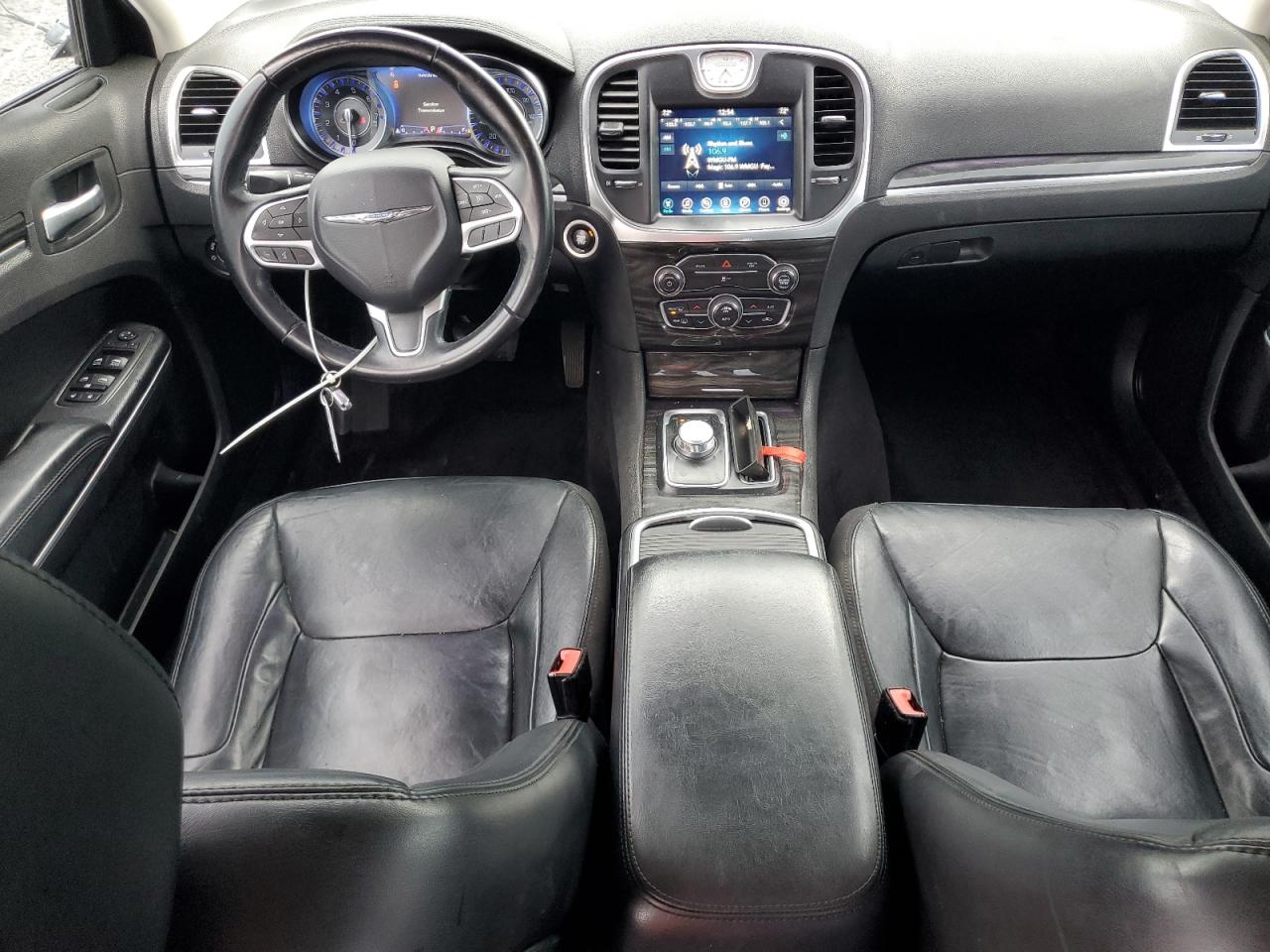 2017 Chrysler 300 Limited VIN: 2C3CCARG1HH521976 Lot: 68154945