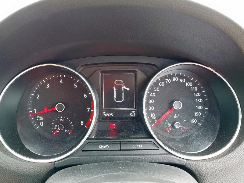 2015 VOLKSWAGEN POLO SE