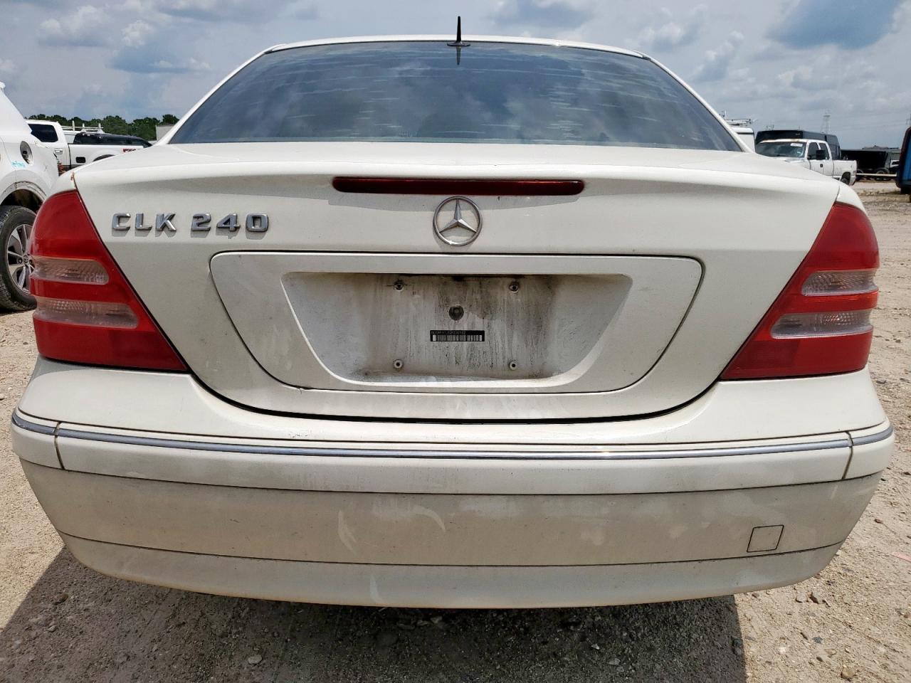 2002 Mercedes-Benz C 240 VIN: WDBRF61J02F236162 Lot: 69544095