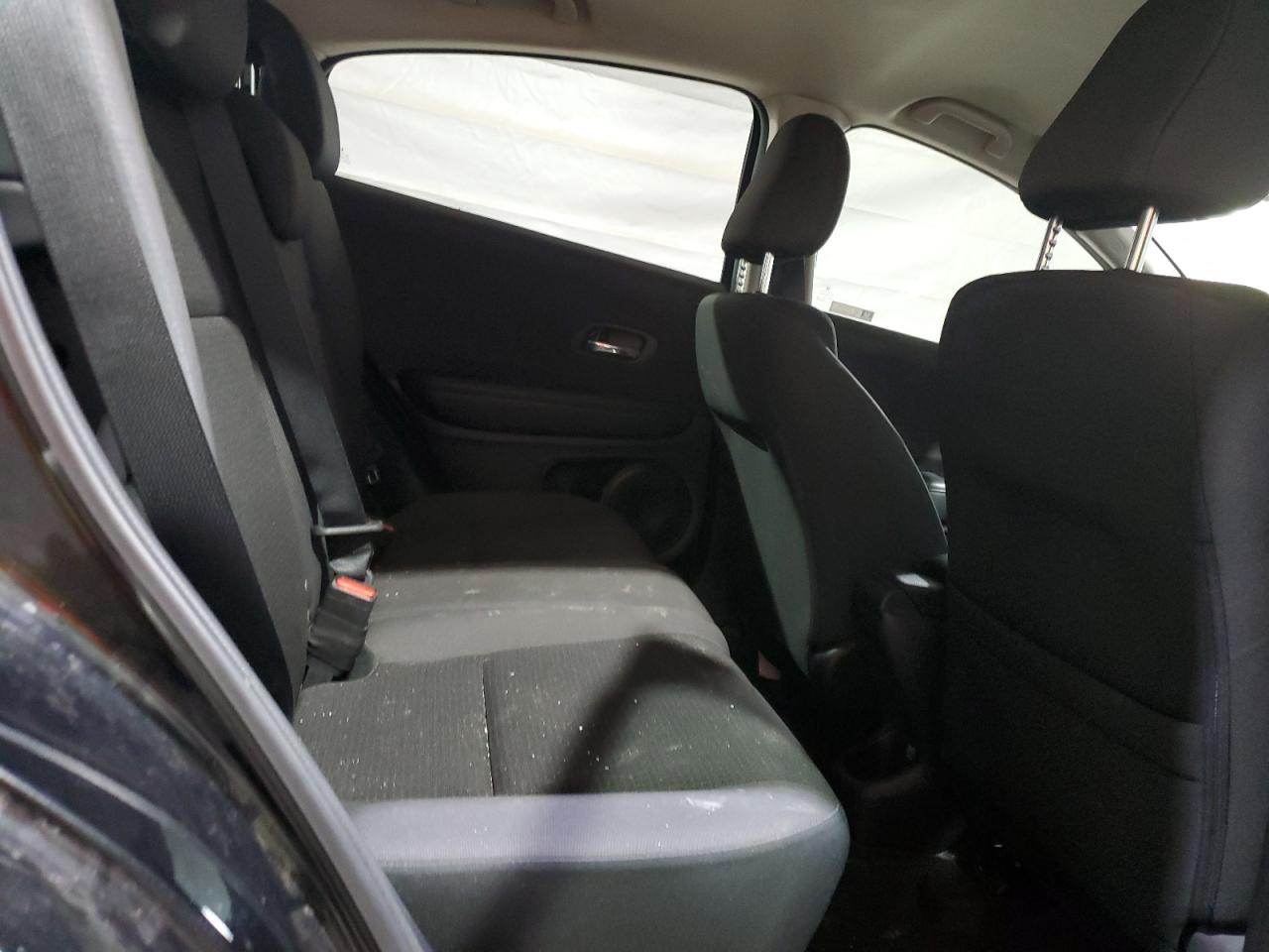 2021 Honda Hr-V Lx VIN: 3CZRU6H37MM747993 Lot: 69367745