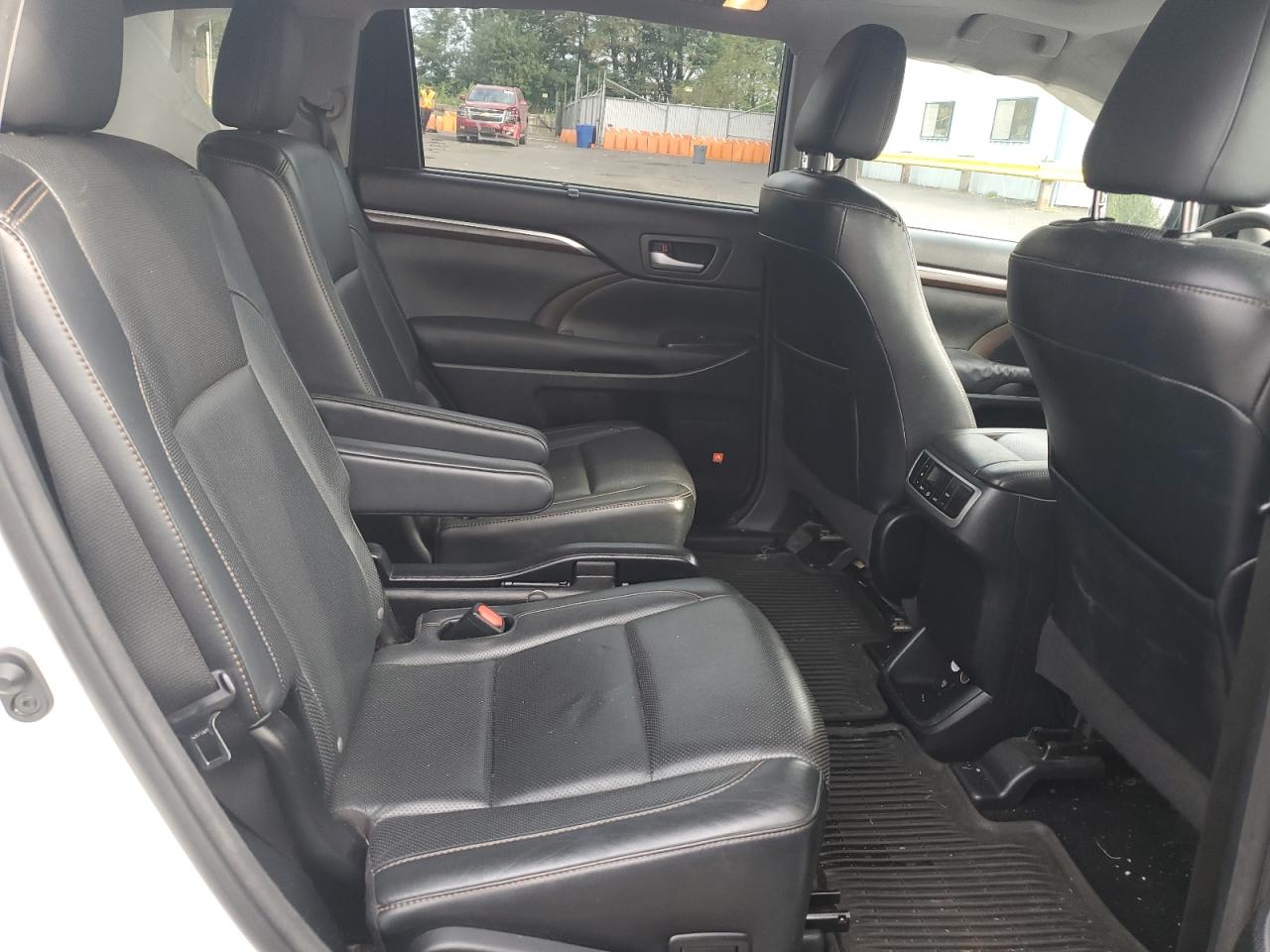 2015 Toyota Highlander Limited VIN: 5TDDKRFH1FS112051 Lot: 70652875