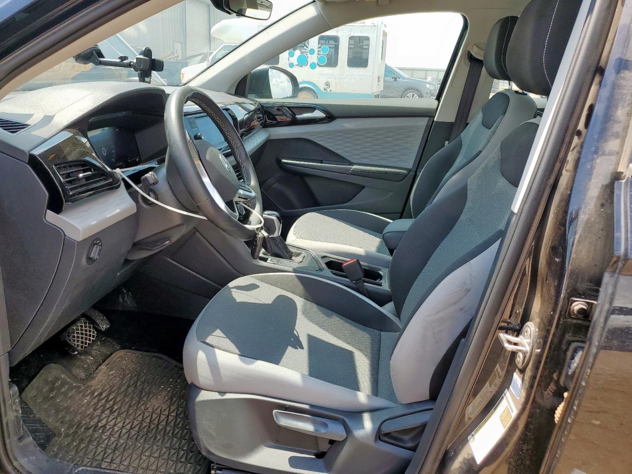 2024 Volkswagen Taos S VIN: 3VV5X7B23RM117608 Lot: 68180865