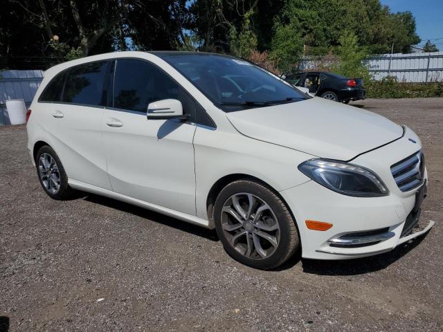 2014 MERCEDES-BENZ B250   