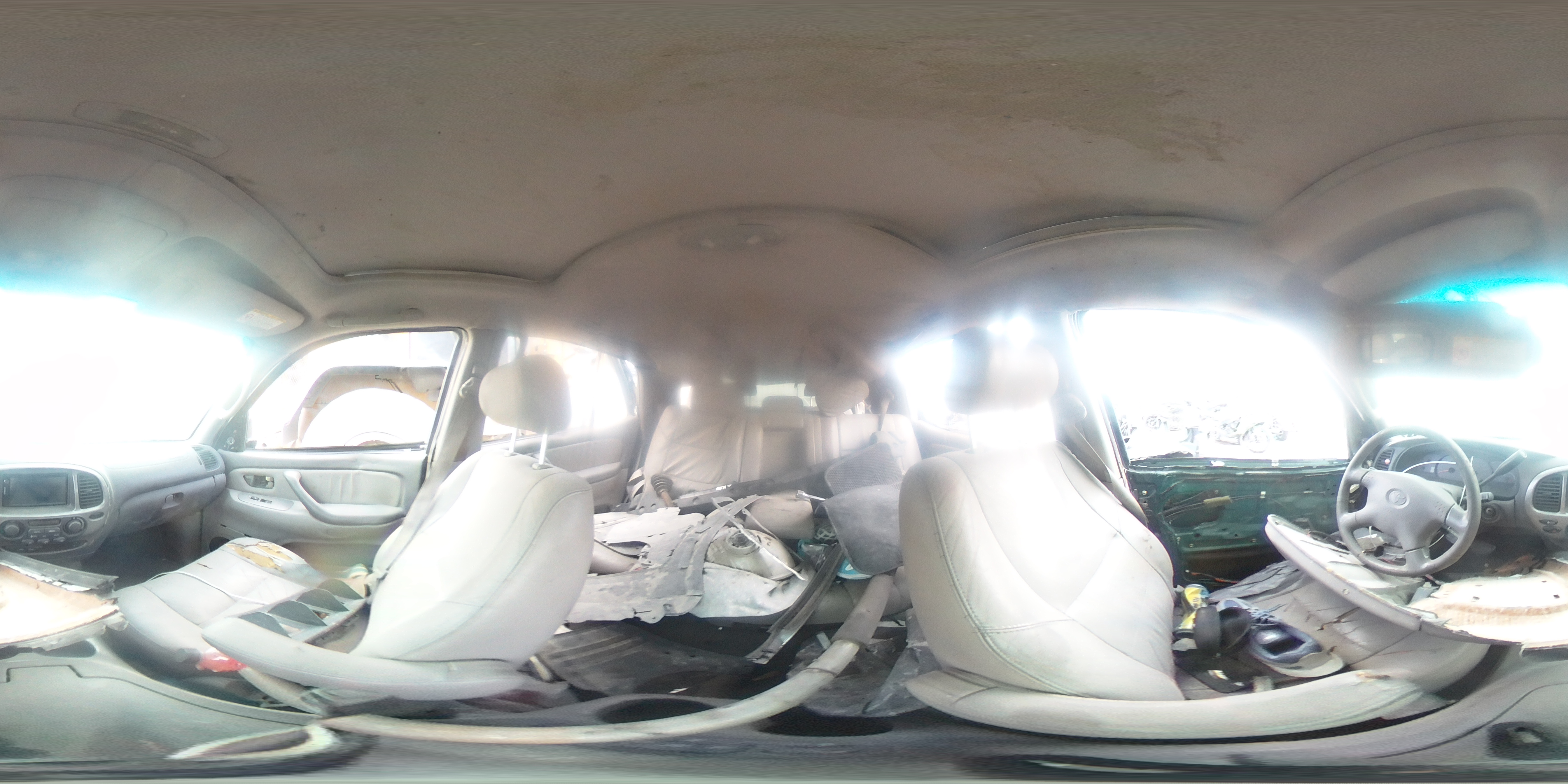 2001 Toyota Sequoia Limited VIN: 5TDBT48A41S048460 Lot: 67321275