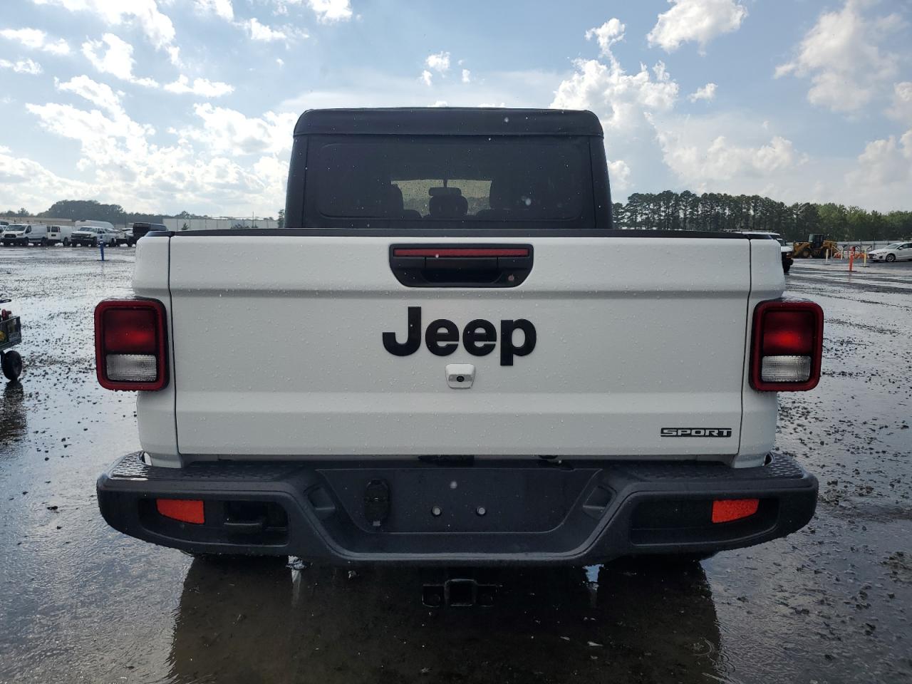 2021 Jeep Gladiator Sport VIN: 1C6JJTAG5ML523704 Lot: 68578895