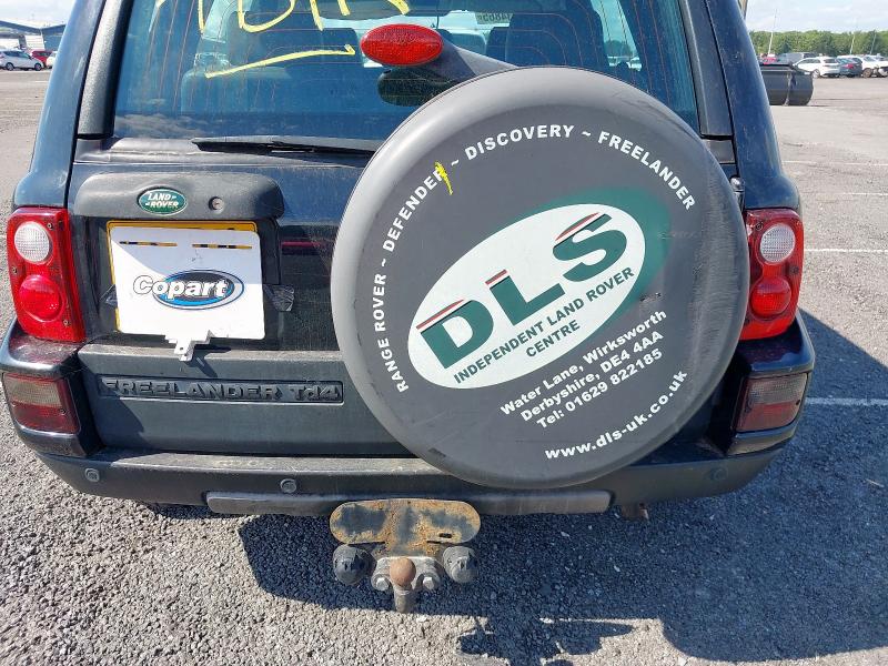 2004 LAND ROVER FREELANDER SE