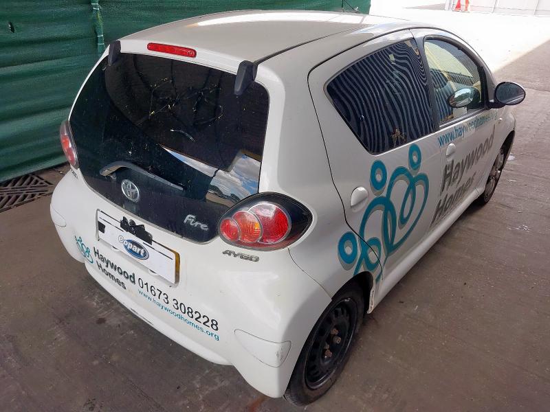 2013 TOYOTA AYGO FIRE